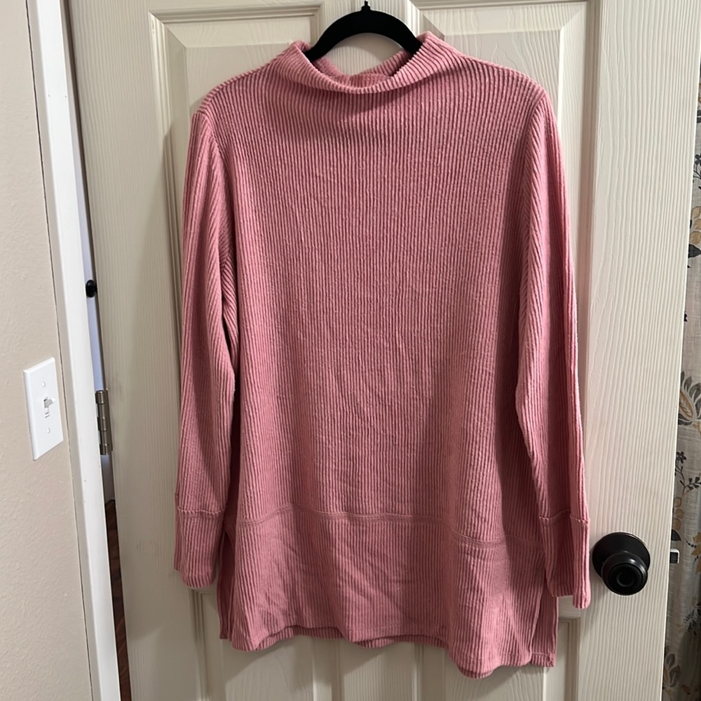 Long Sleeve Ribbed Shirt